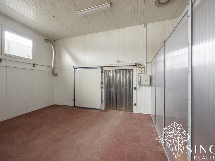 Gewerbefläche zum Kauf, 1.036 m² (17 von 19)