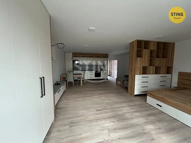 Pronájem bytu 1+kk 60 m², Pardubice – náhled fotky 2