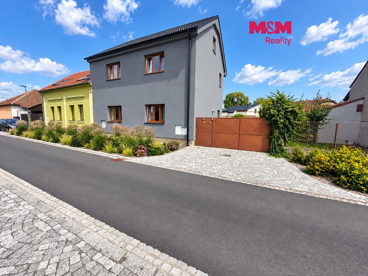 Pronájem rodinného domu 143 m², pozemek 345 m²