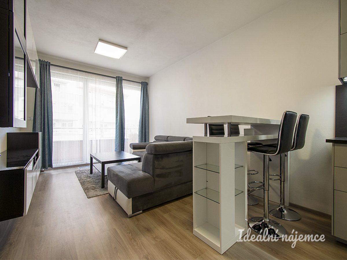 Pronájem bytu 2+kk 60 m² – fotografie 5