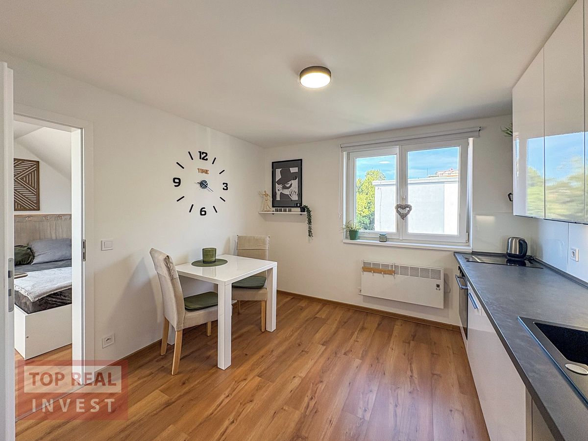 Prodej bytu 1+1 28 m² – fotografie 2