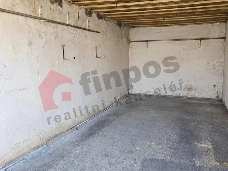 Prodej garáže 18 m², Mělník – náhled fotky 2