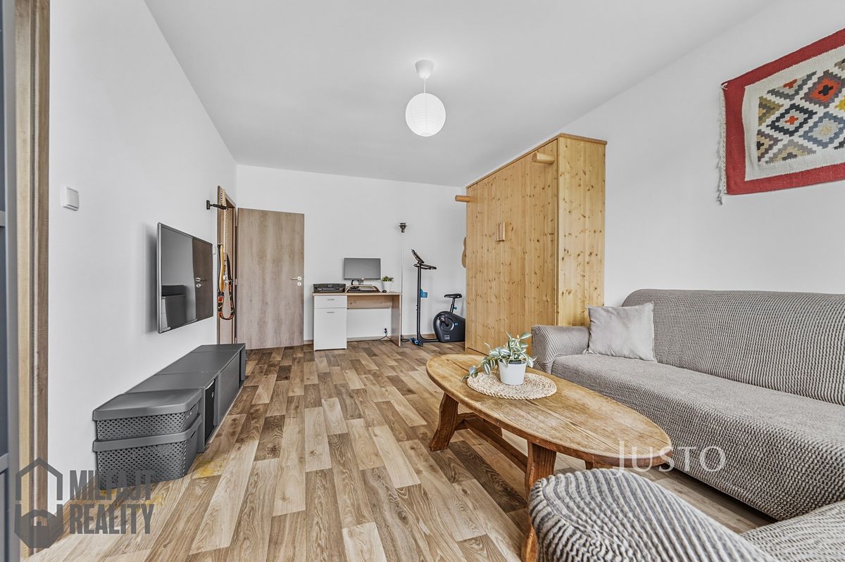 Prodej bytu 2+1 61 m² – fotografie 2