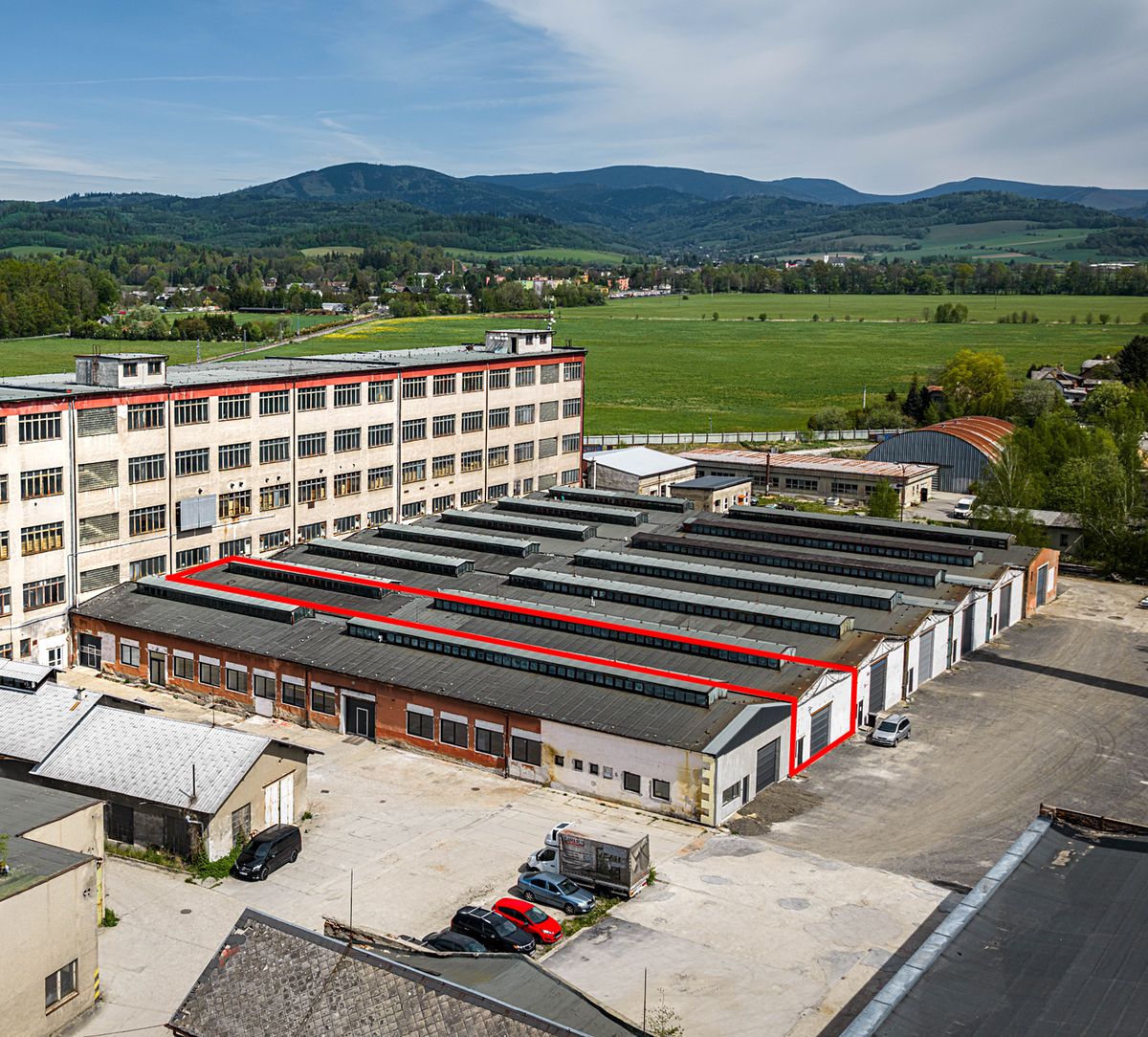 Pronájem skladového prostoru 420 m²