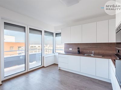 Pronájem bytu 3+kk 80 m²