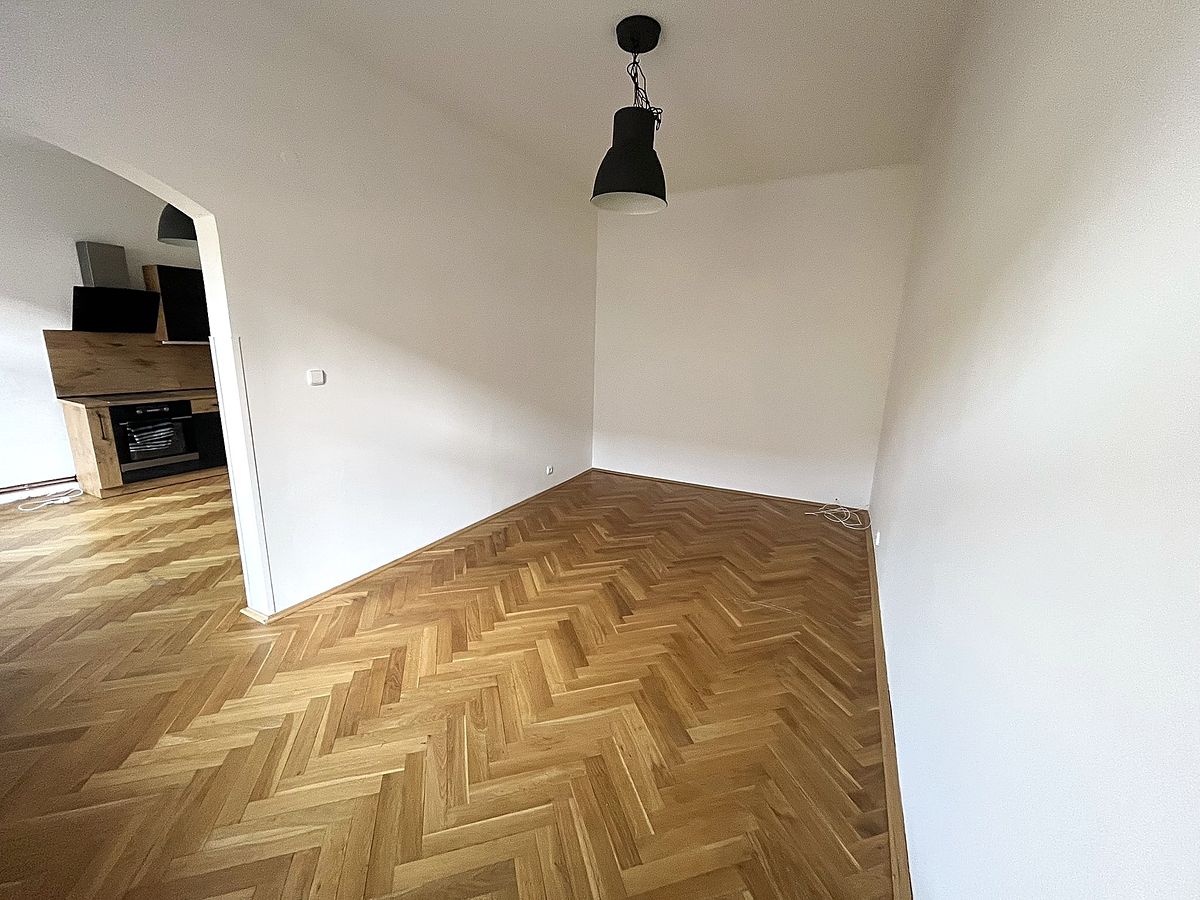 Pronájem bytu 2+1 59 m² – fotografie 3