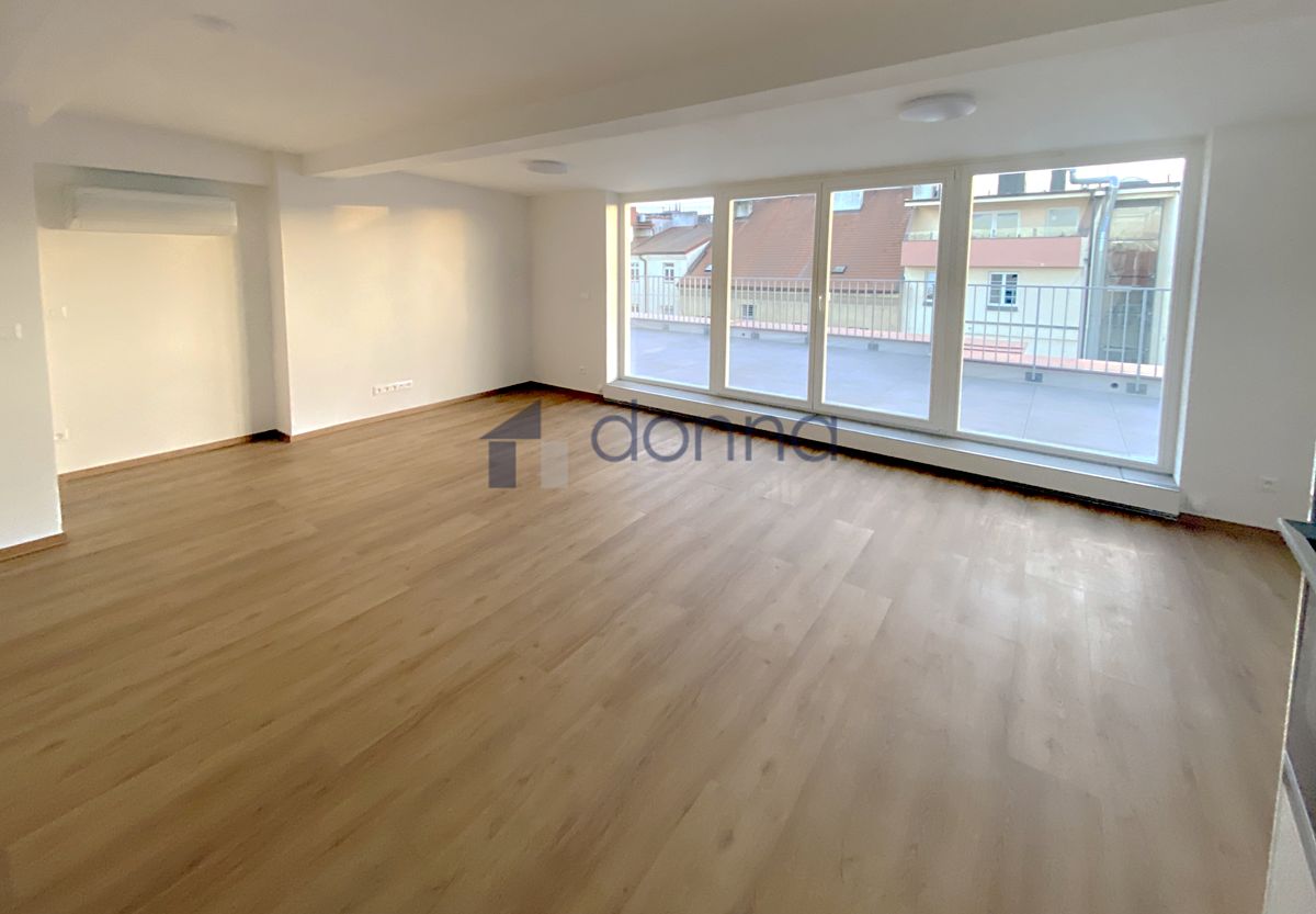 Pronájem bytu 3+kk 90 m²