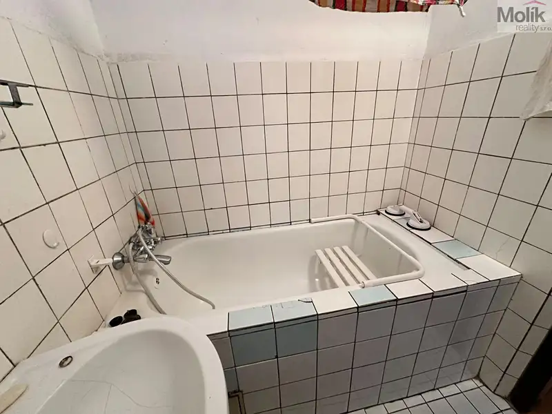 Pronájem bytu 2+kk 48 m², Litvínov – náhled fotky 1