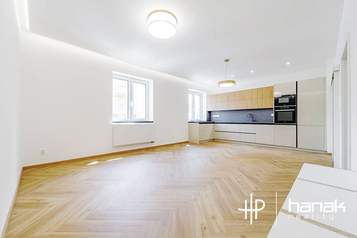 Pronájem bytu 2+kk 51 m²