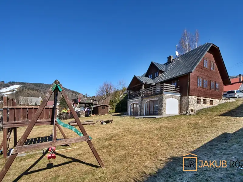 Prodej chaty 377 m², pozemek 1587 m², Černý Důl – náhled fotky 1