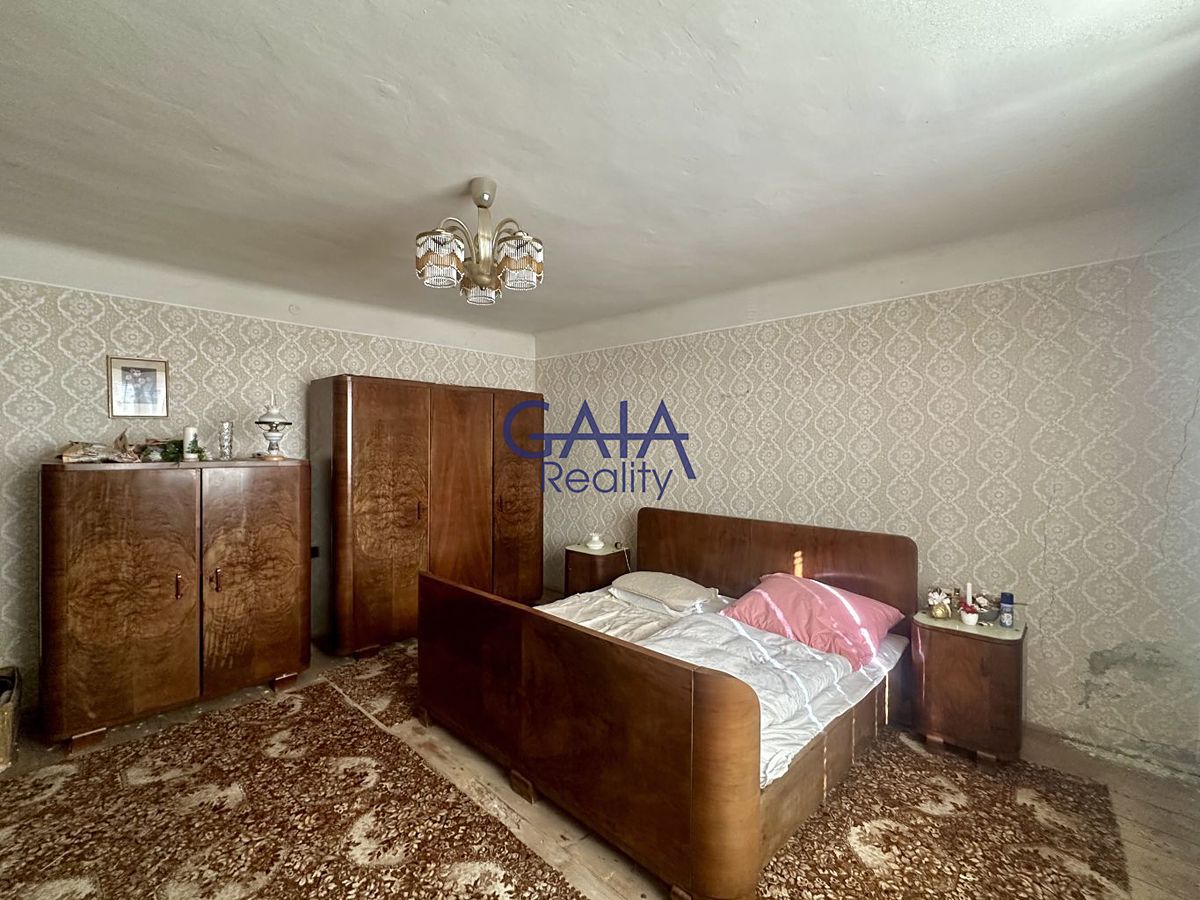 Prodej rodinného domu 206 m², pozemek 540 m² – fotografie 3