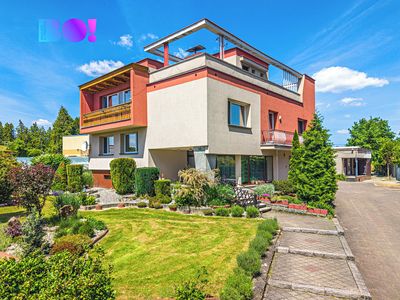Prodej rodinného domu 280 m², pozemek 1428 m²