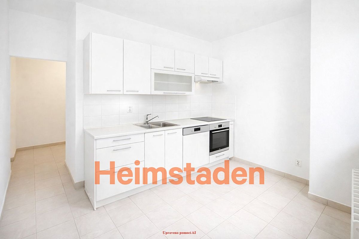 Pronájem bytu 2+1 49 m² – fotografie 2