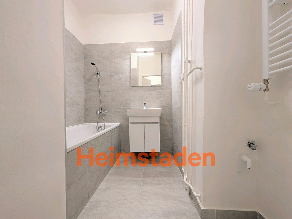 Pronájem bytu 2+1 54 m² – fotografie 4