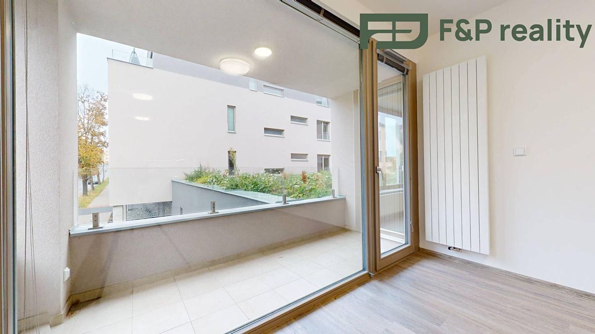 Pronájem bytu 2+kk 50 m² – fotografie 4
