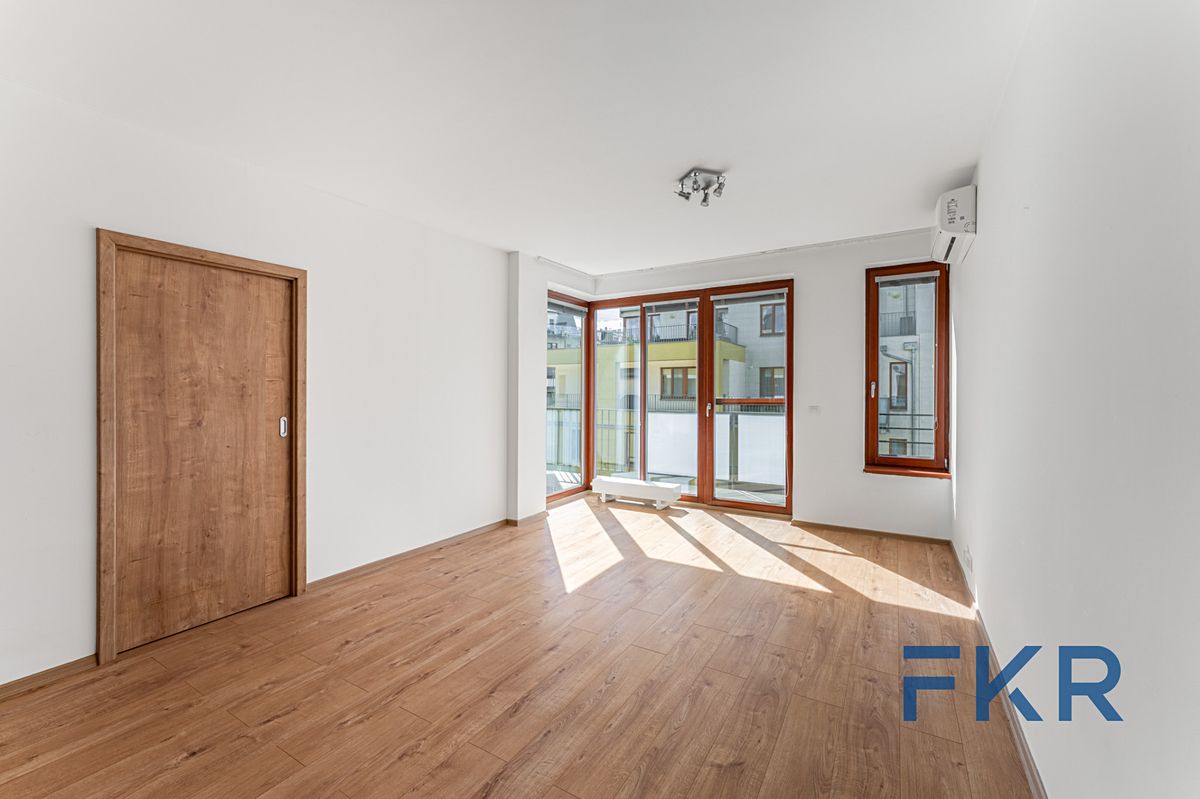 Pronájem bytu 2+kk 47 m² – fotografie 5