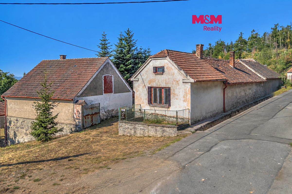 Prodej rodinného domu 156 m², pozemek 2031 m²
