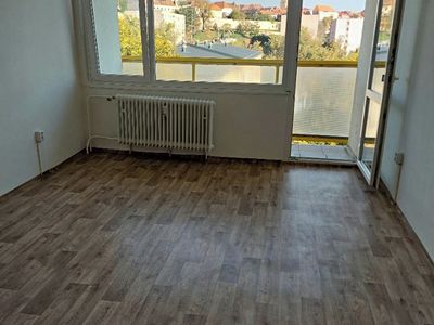 Pronájem bytu 2+1 60 m²