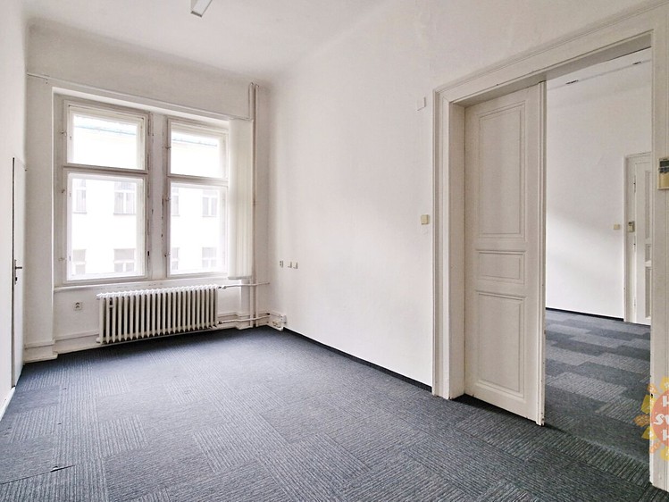 Комерційне приміщення в оренду, 91 м² (3 з 12)