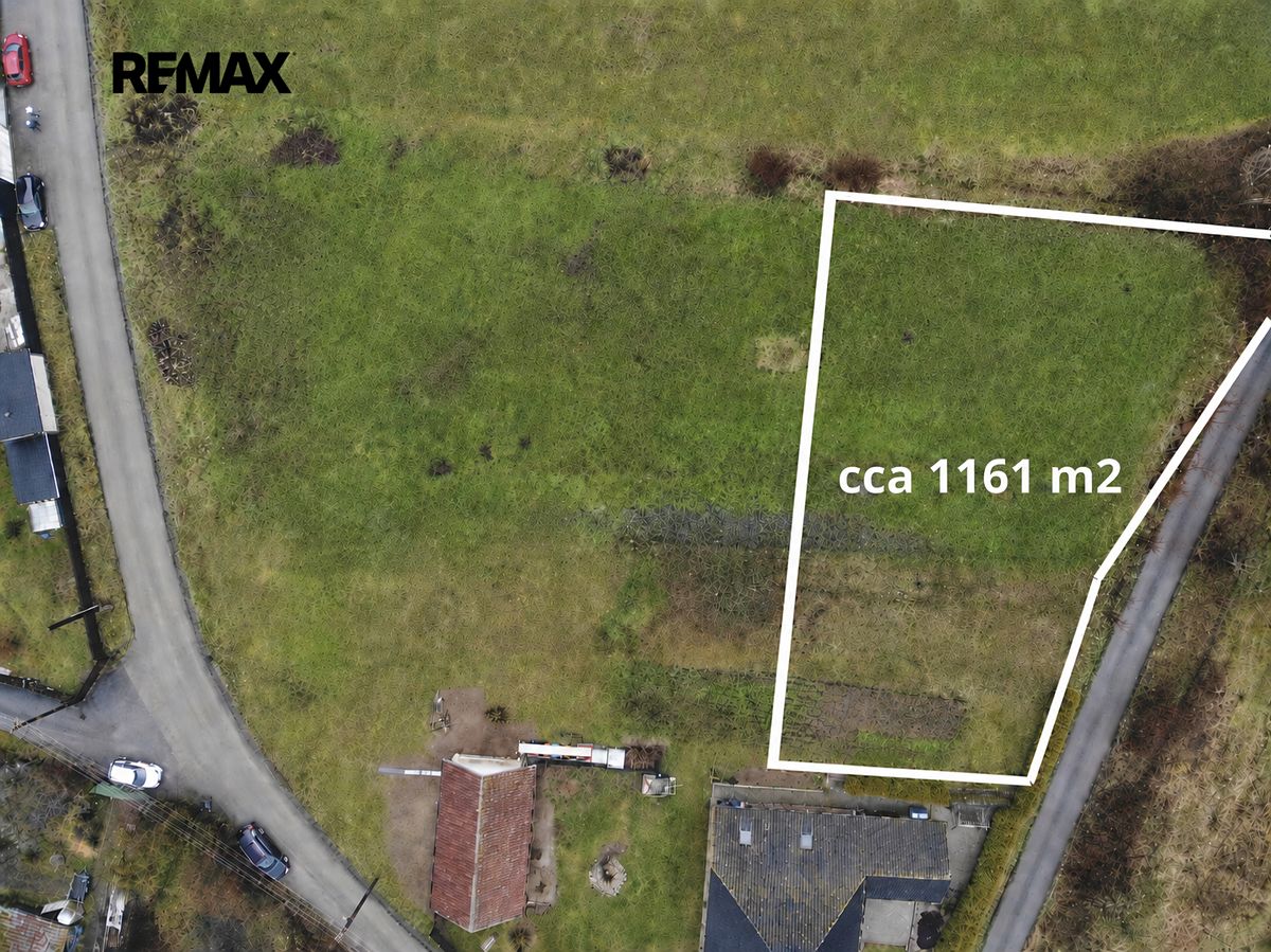 Prodej stavebního pozemku 1161 m² – fotografie 2