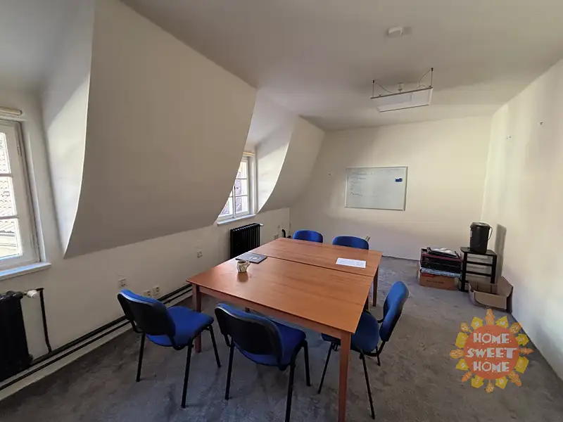 Pronájem kanceláře 31 m², Praha – náhled fotky 1