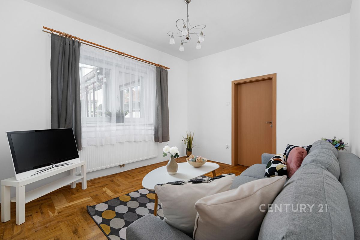 Prodej rodinného domu 140 m², pozemek 403 m² – fotografie 5