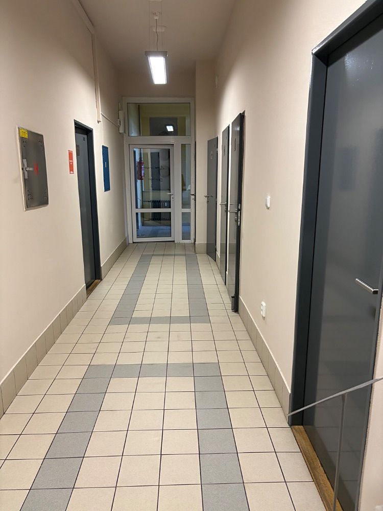 Pronájem kanceláře 34 m² – fotografie 2
