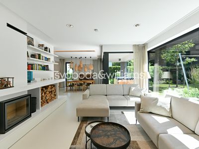 Prodej rodinného domu 278 m², pozemek 741 m²