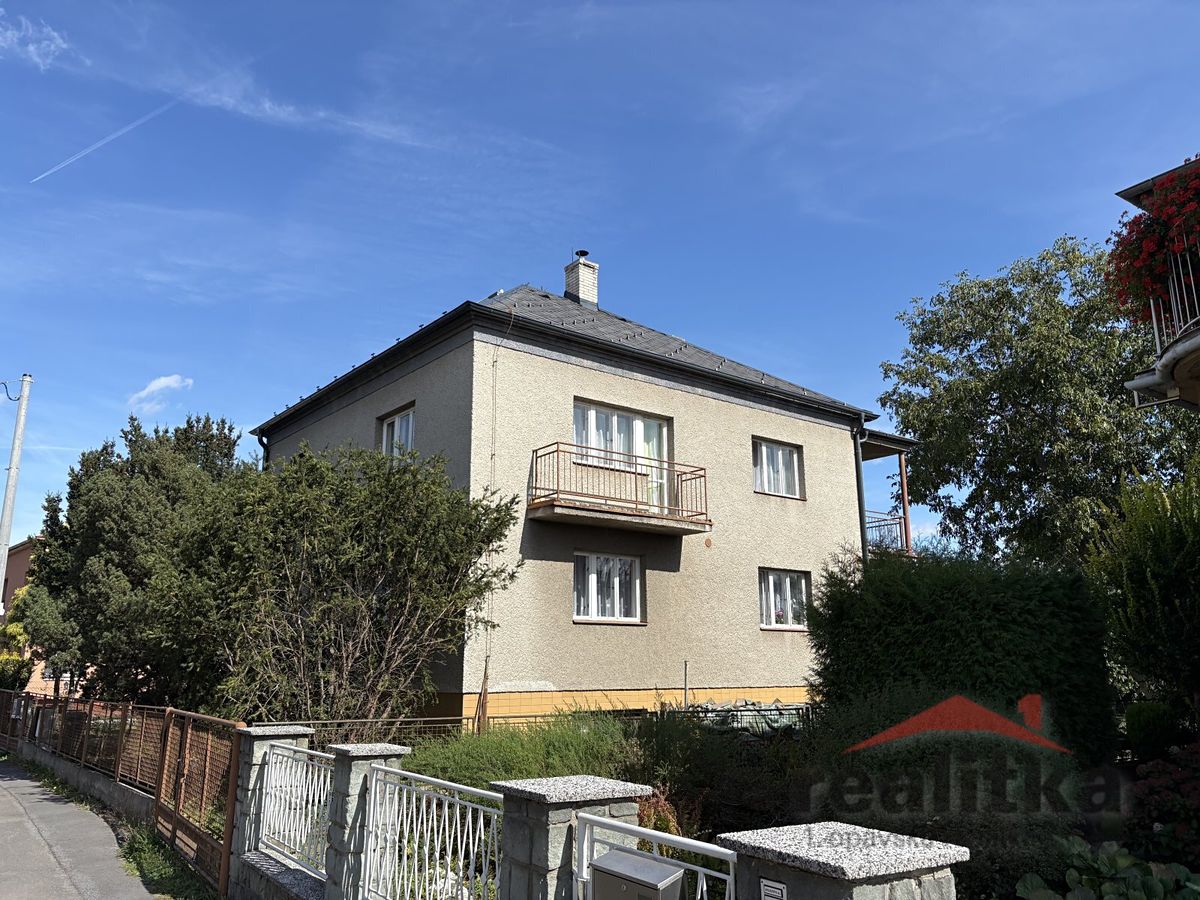 Prodej vícegeneračního domu 260 m², pozemek 961 m²
