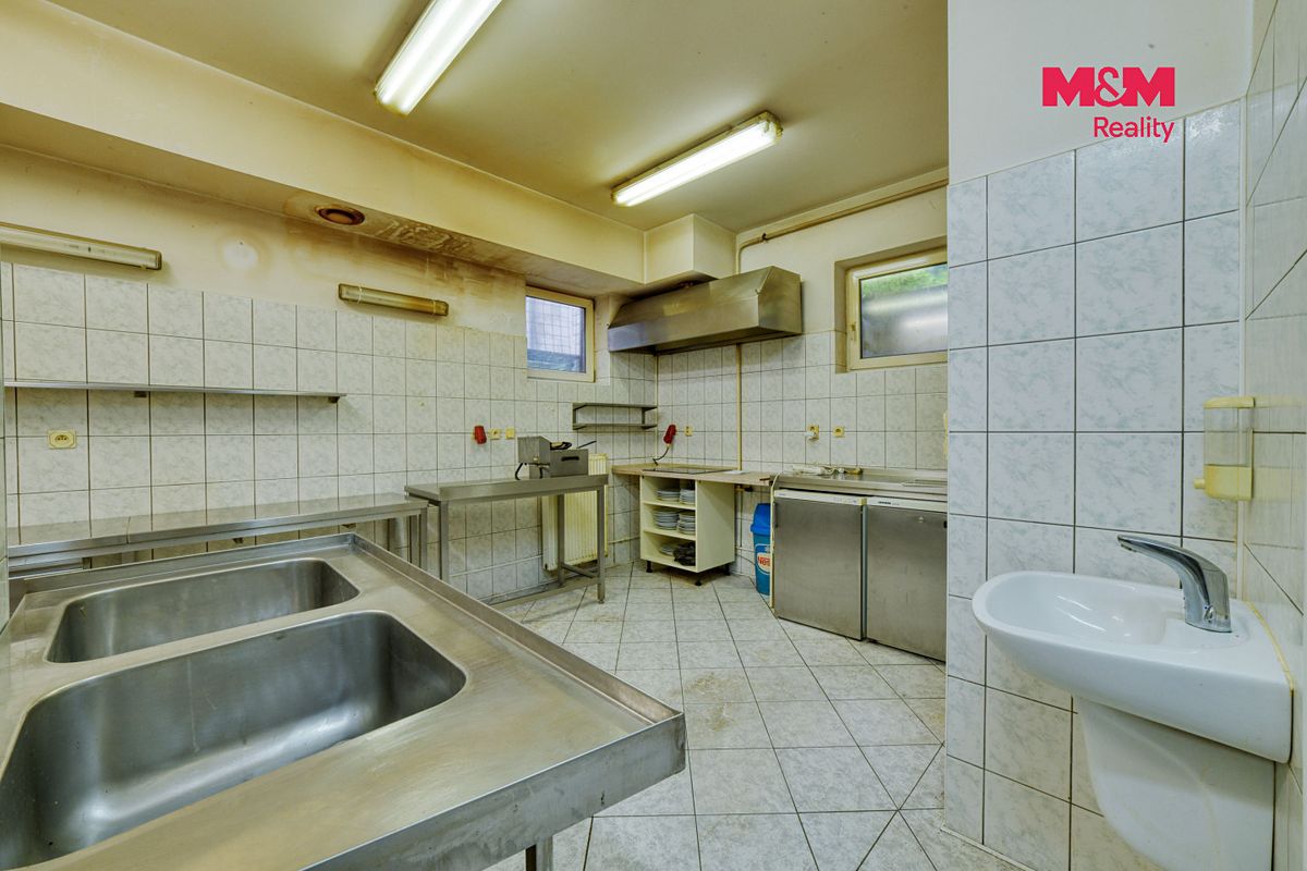 Prodej restaurace 132 m² – fotografie 2