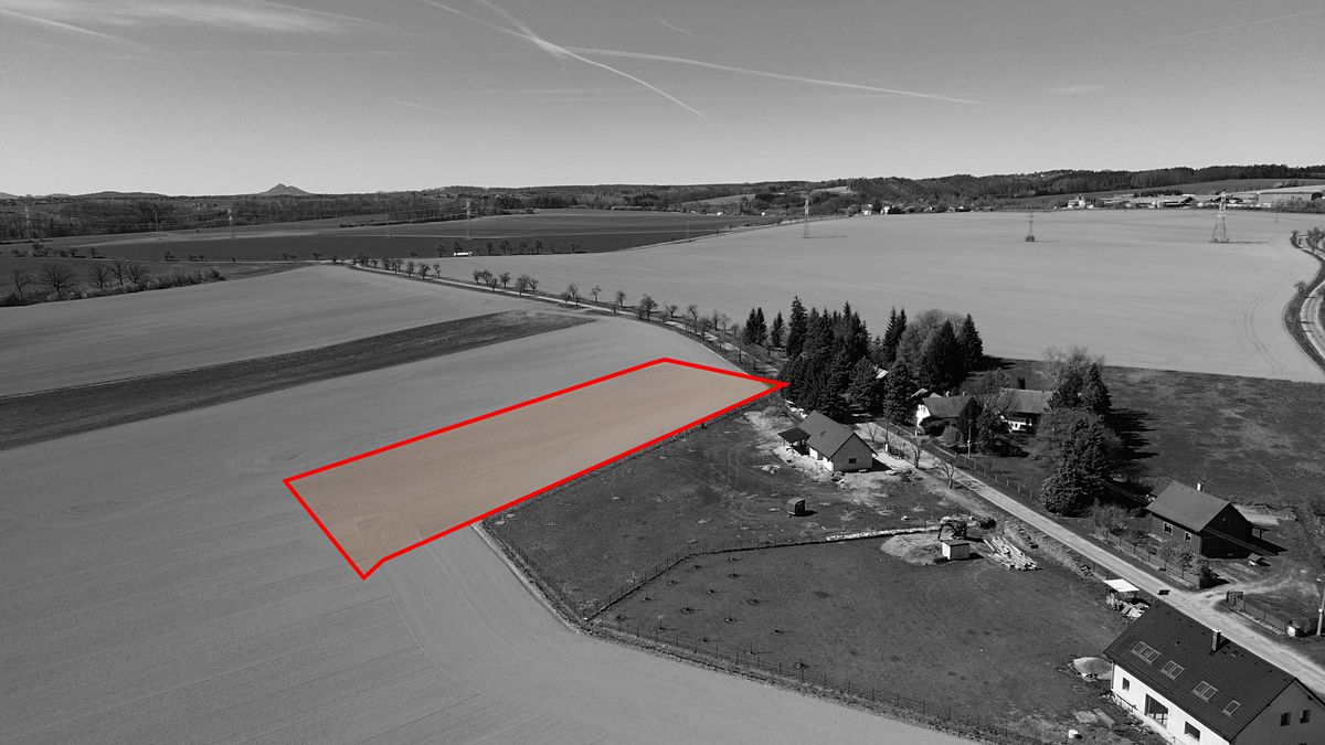 Prodej stavebního pozemku 5680 m² – fotografie 2