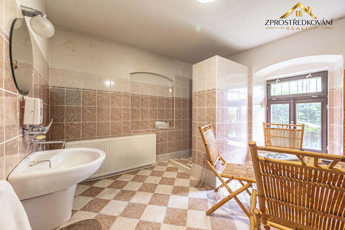 Prodej chalupy 190 m², pozemek 926 m² – fotografie 5