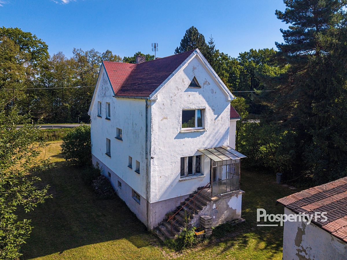 Prodej rodinného domu 267 m², pozemek 7069 m² – fotografie 3