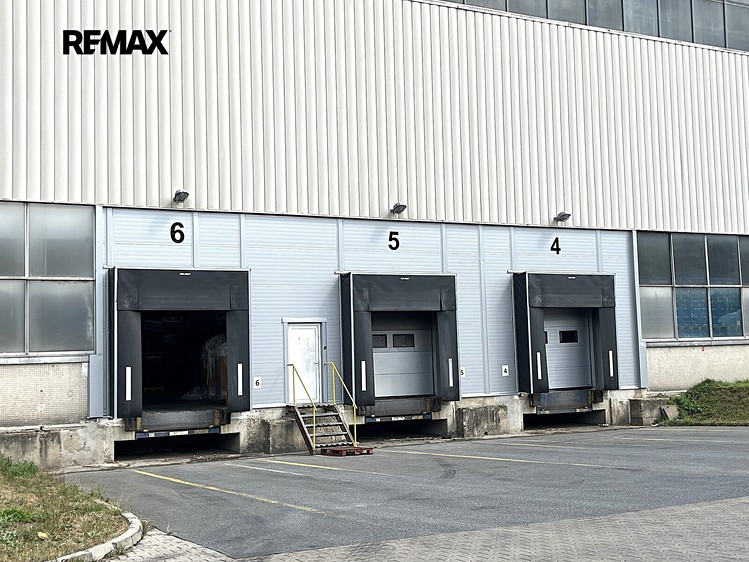 Комерційне приміщення в оренду, 10 500 м² (5 з 6)