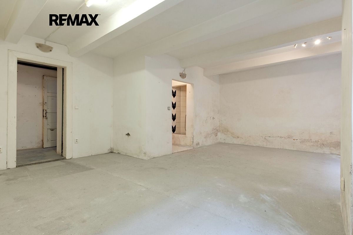 Prodej kanceláře 77 m² – fotografie 4