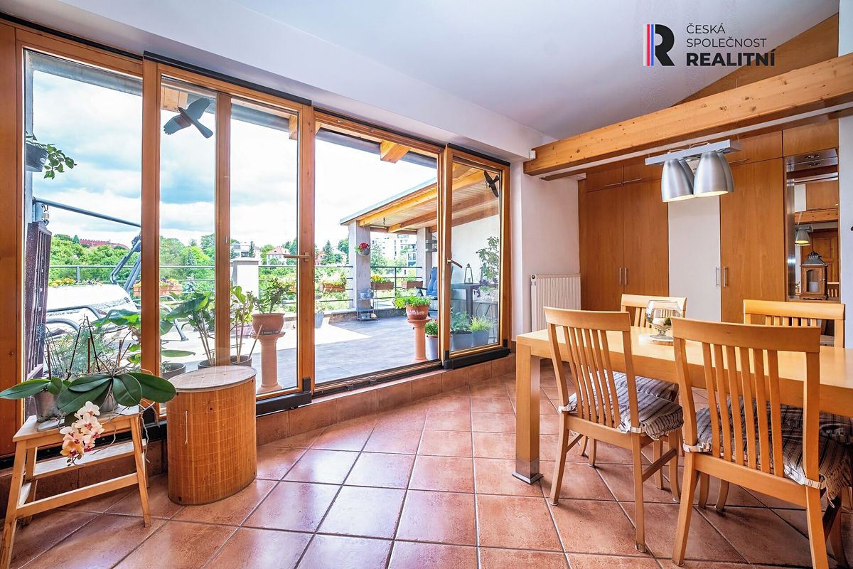 Prodej bytu 3+1 163 m²