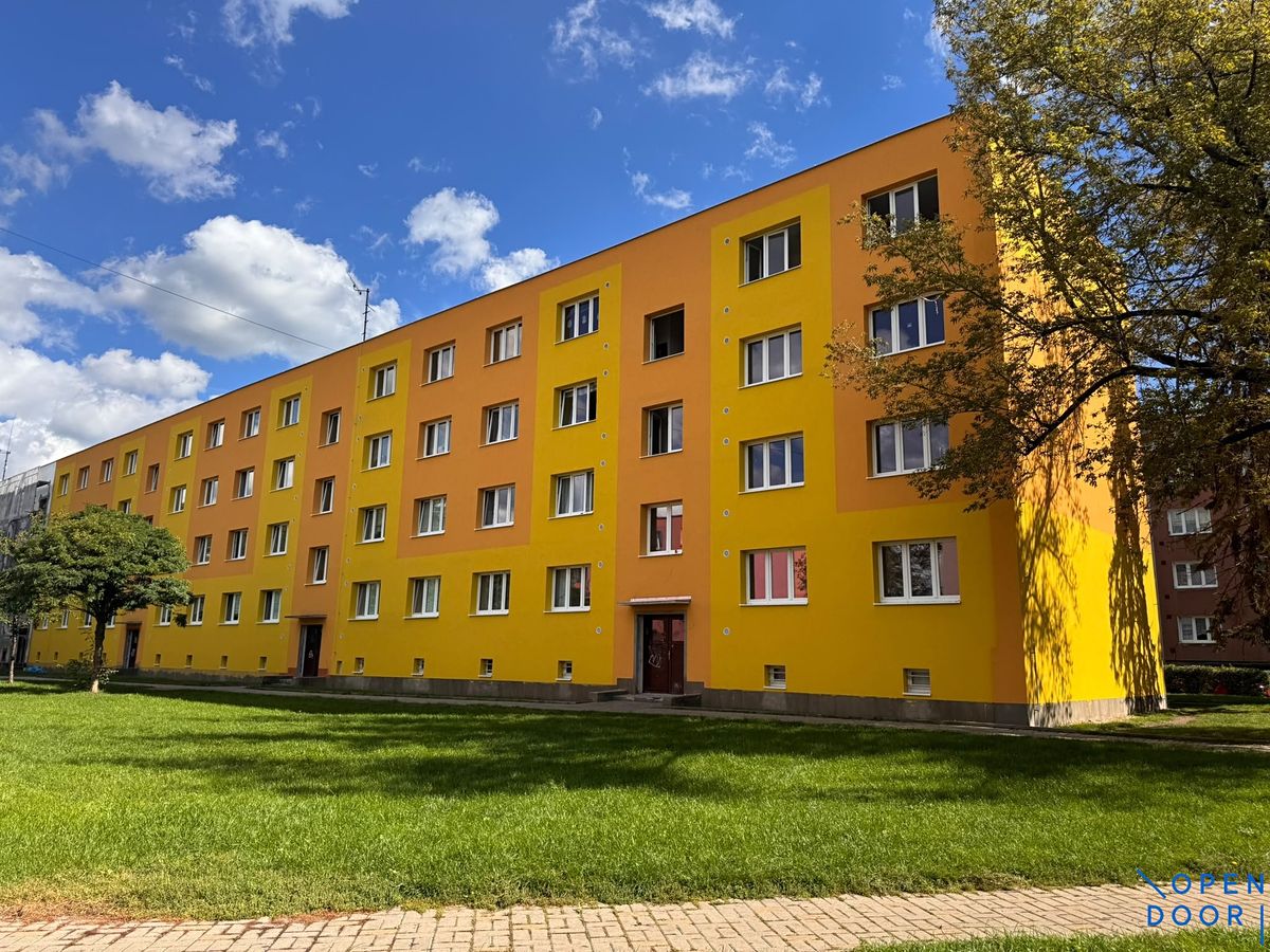 Pronájem bytu 2+1 55 m² – fotografie 2