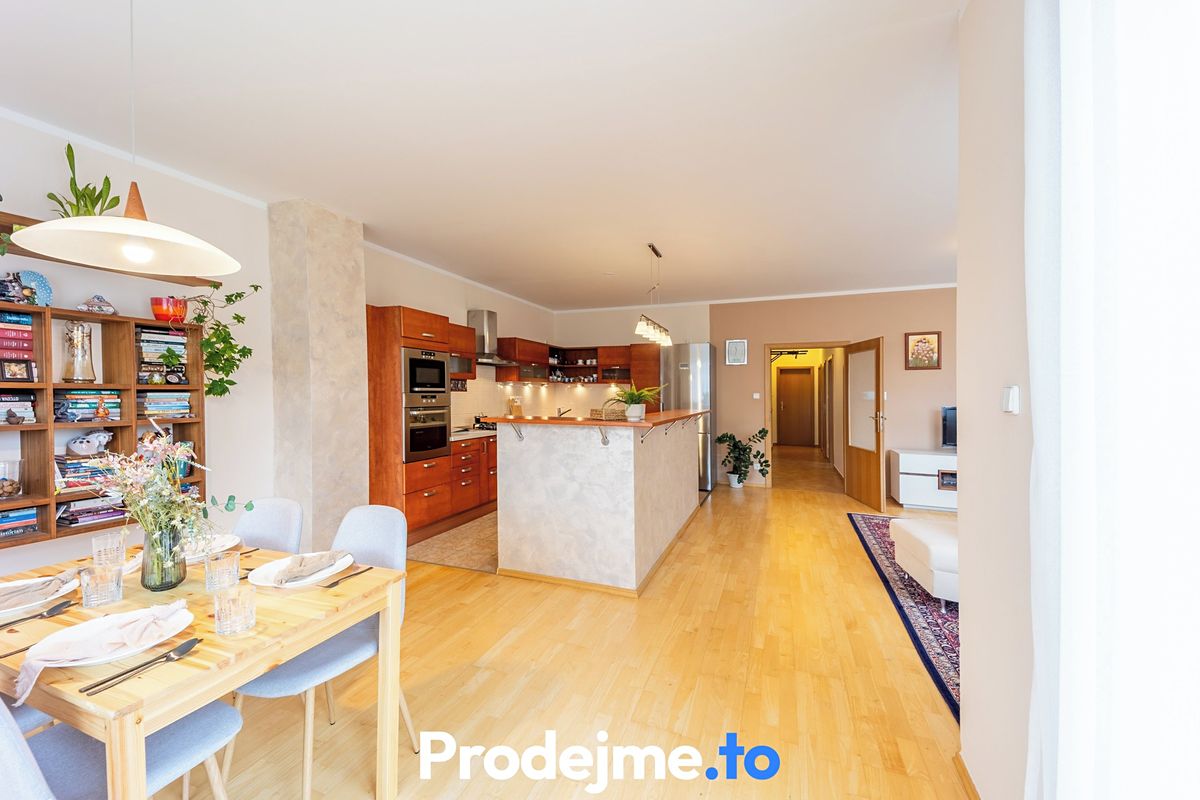 Prodej bytu 4+kk 119 m²