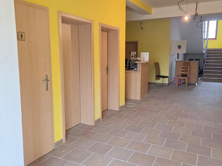 Prodej komerčního prostoru, 570 m² (26 z 74)