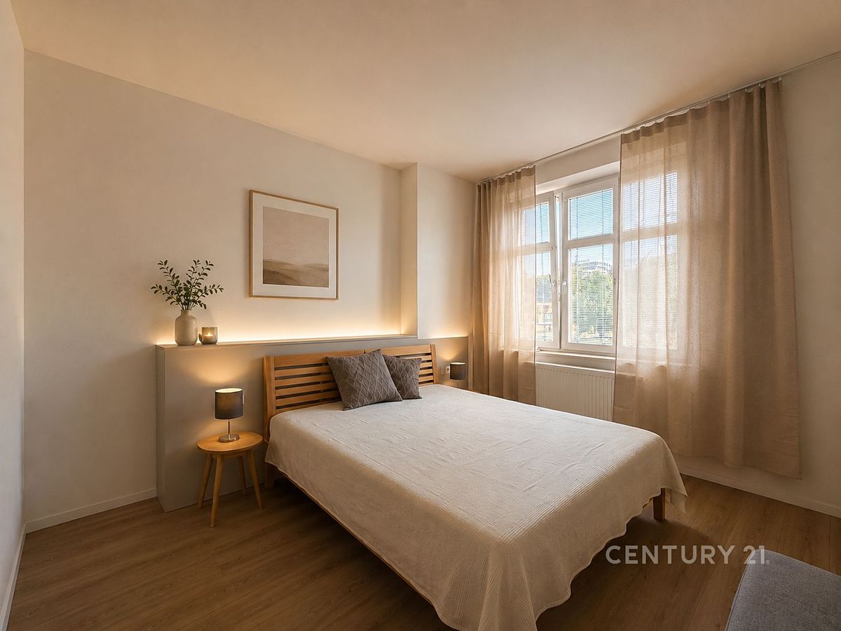 Pronájem bytu 2+kk 61 m² – fotografie 2