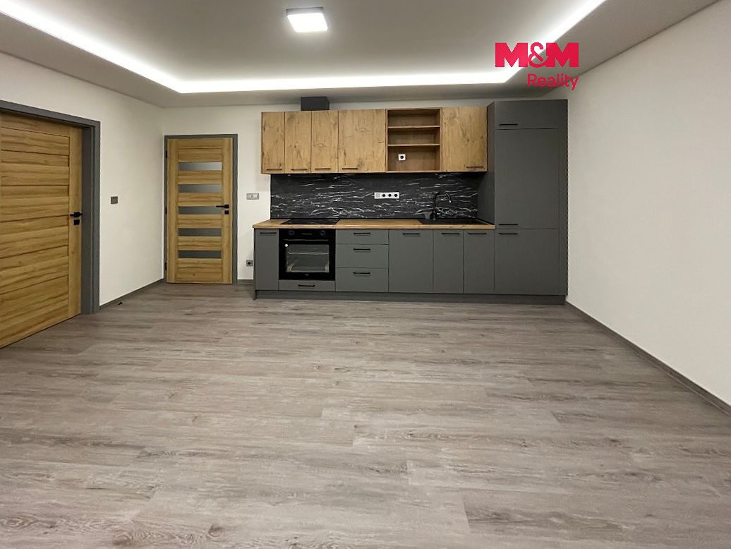 Pronájem bytu 2+kk 62 m²