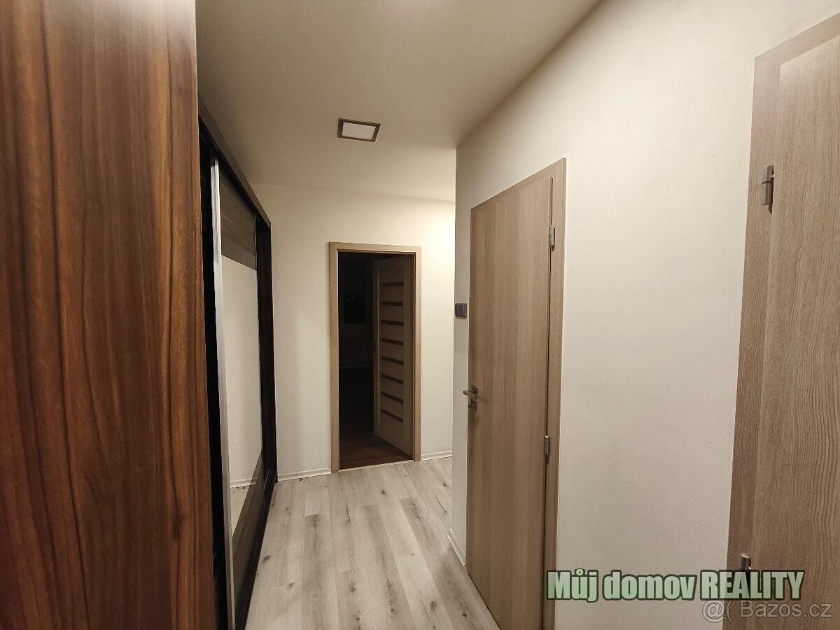Pronájem bytu 2+kk 44 m² – fotografie 4