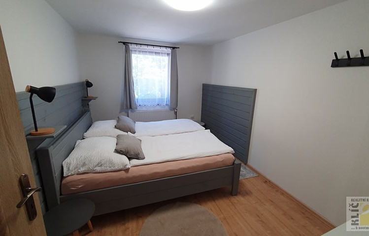 Комерційне приміщення на продаж, 200 м² (12 з 30)