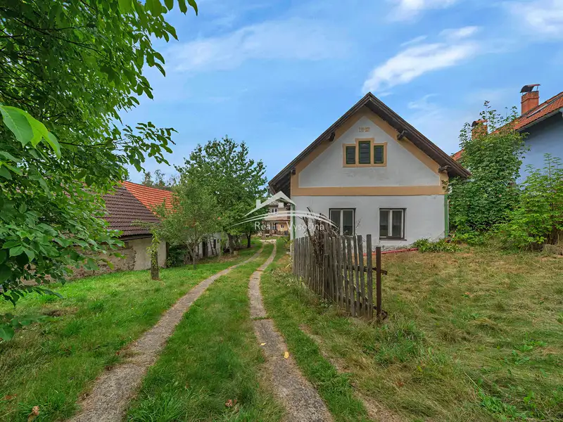 Prodej rodinného domu 300 m², pozemek 4185 m², Kyjov – náhled fotky 2