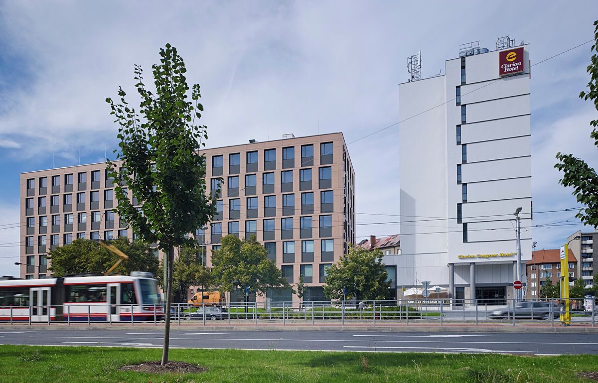 Pronájem skladového prostoru 800 m² – fotografie 2