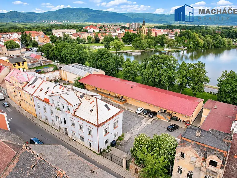 Prodej činžovního domu 2493 m², Duchcov – náhled fotky 2