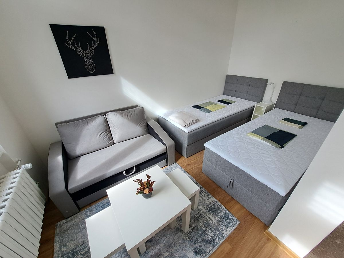 Pronájem bytu 1+kk 31 m² – fotografie 2