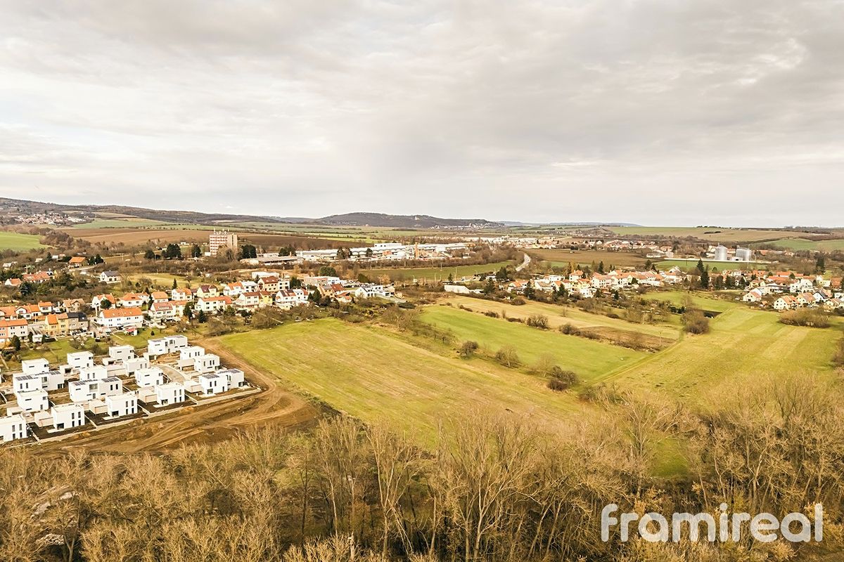 Prodej stavebního pozemku 538 m² – fotografie 3