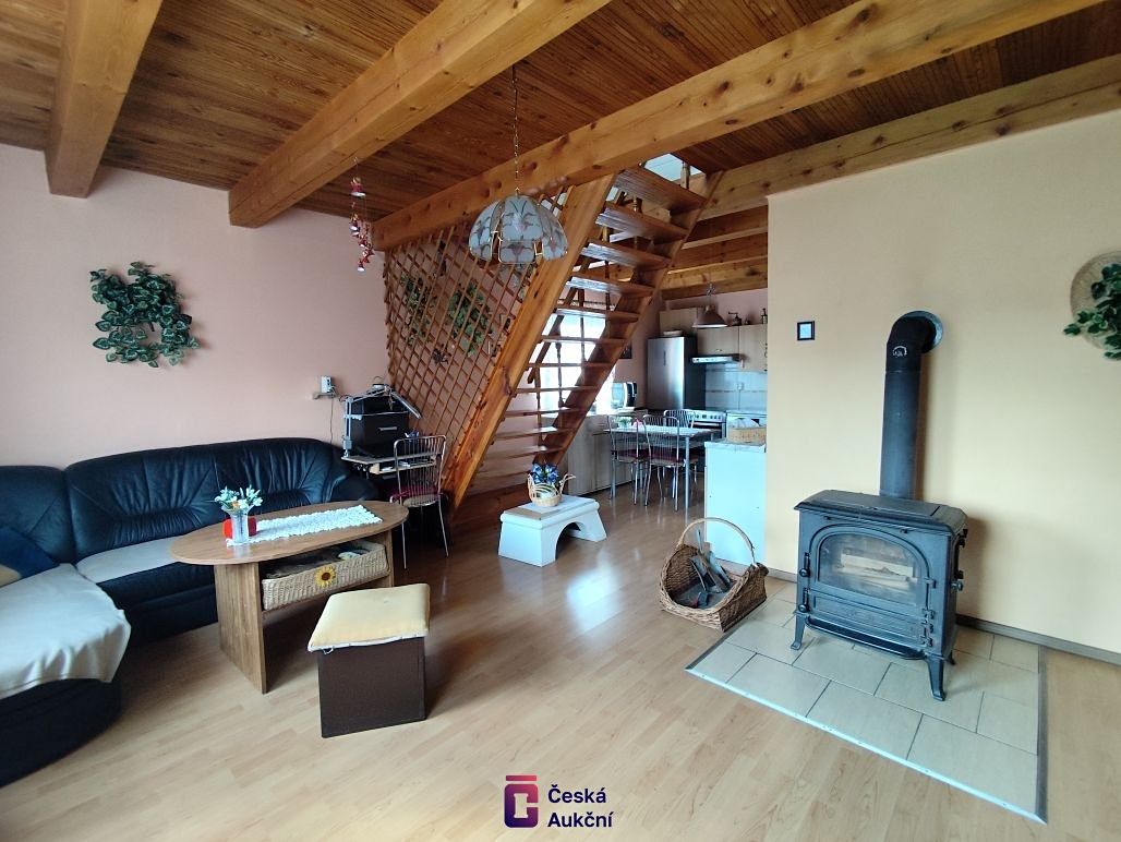 Prodej chalupy 101 m², pozemek 407 m² – fotografie 2
