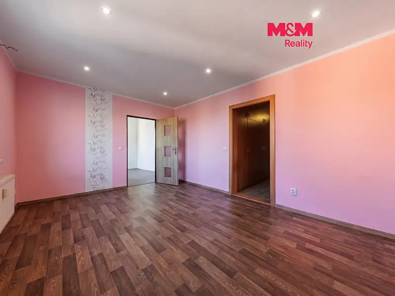 Prodej bytu 3+1 55 m², Habartov – náhled fotky 1